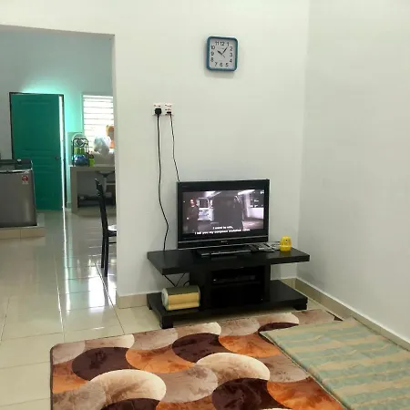 Homestay Warisan Nenda Shah Alam Exterior photo