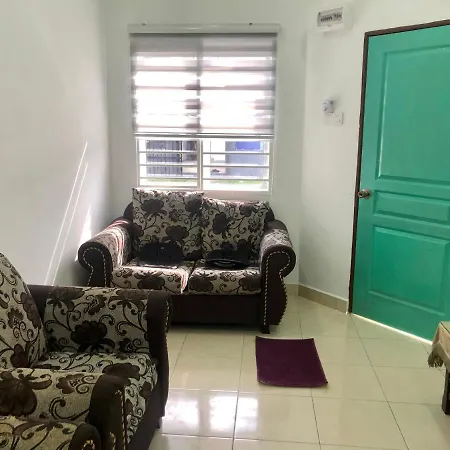 Homestay Warisan Nenda Shah Alam Exterior photo